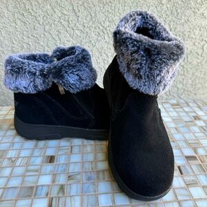 SPORTO Fur Cuff Ankle Boot with Double Zippers - Black & Gray - Size 8